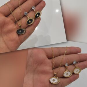 Eye-Shaped Pendant Necklace Set